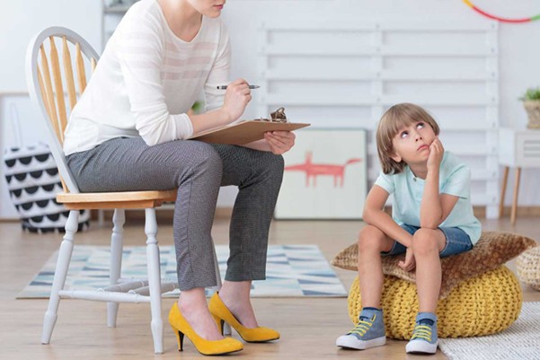 درمان بیش فعالی ADHD در کلینیک رها